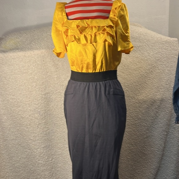 Robertson Los Angeles Women’s Yellow and Gray Dress Ruffle,zipper back - Picture 2 of 8